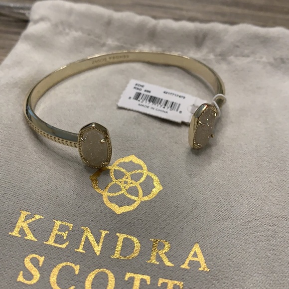 NWT Kendra Scott bracelet. - Picture 3 of 3